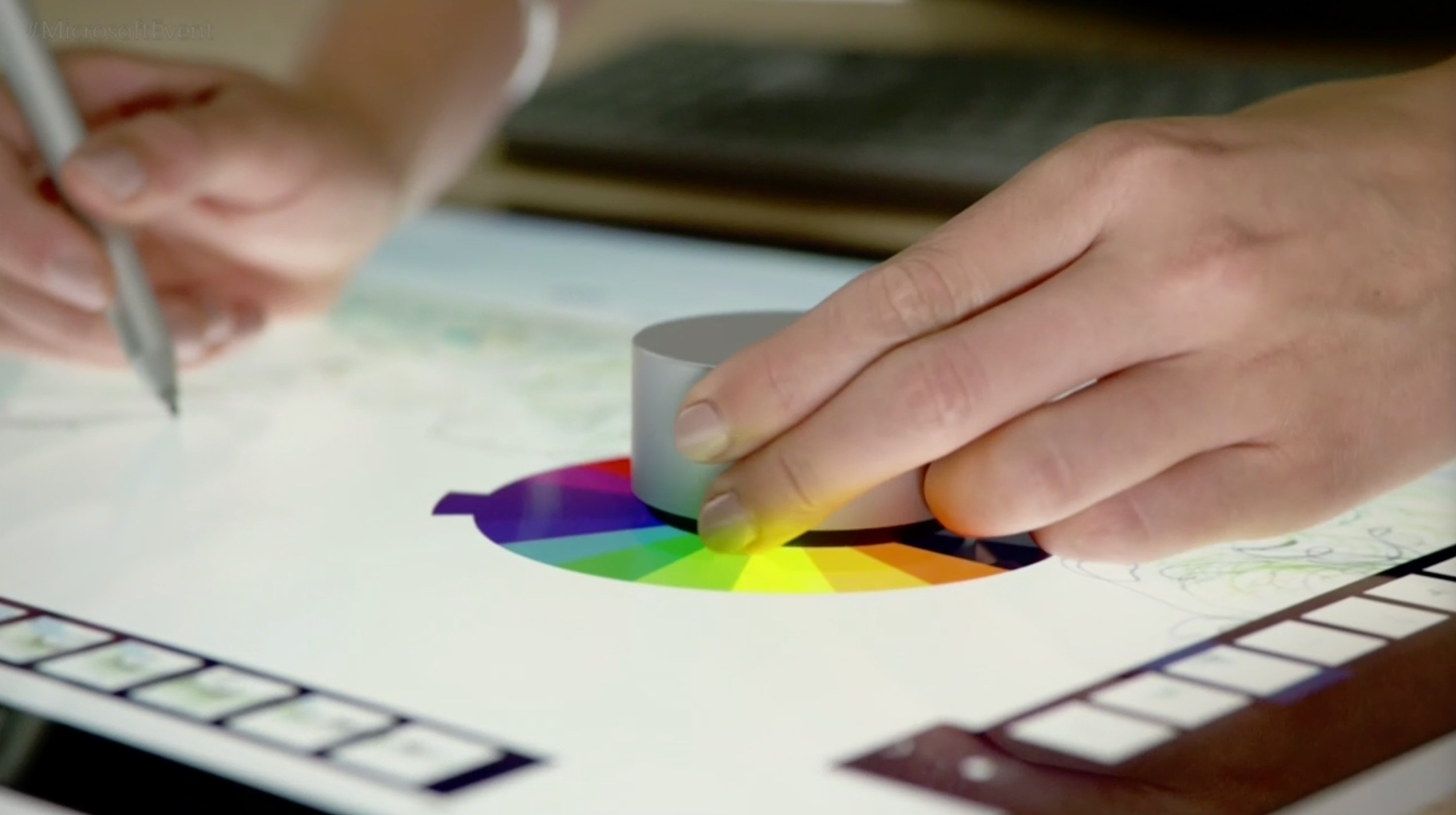 dial-surface-studio Para los Creativos: Surface Studio de Microsoft